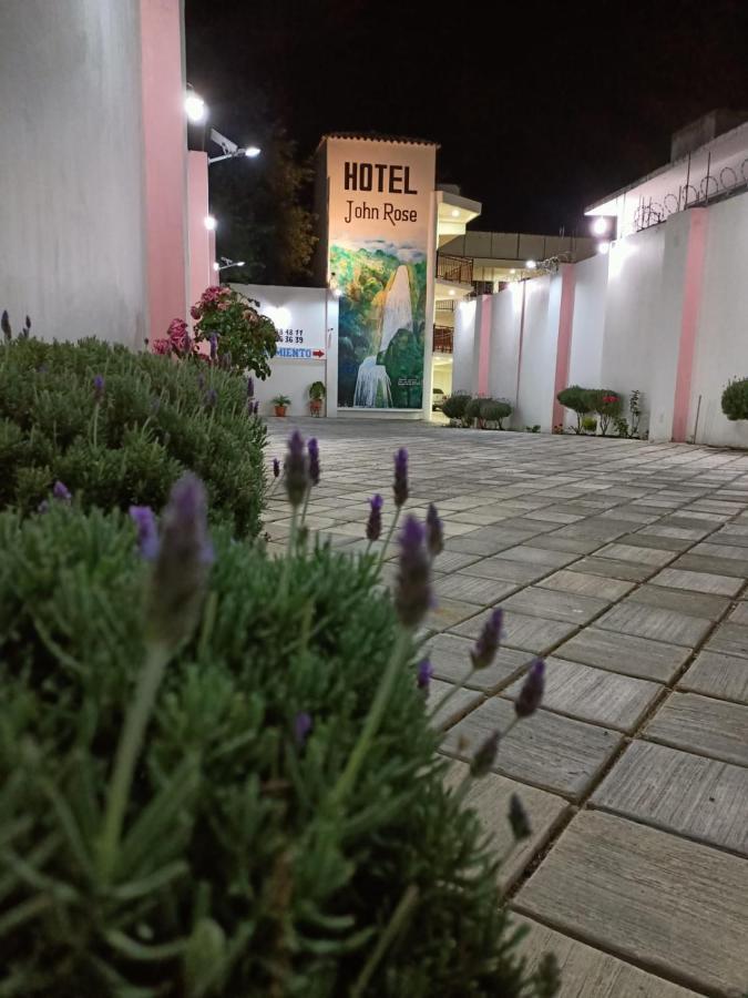 קומיטן דה דומינגז Hotel John & Rose מראה חיצוני תמונה