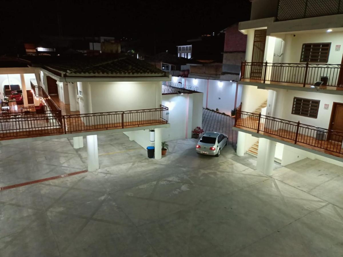 קומיטן דה דומינגז Hotel John & Rose מראה חיצוני תמונה