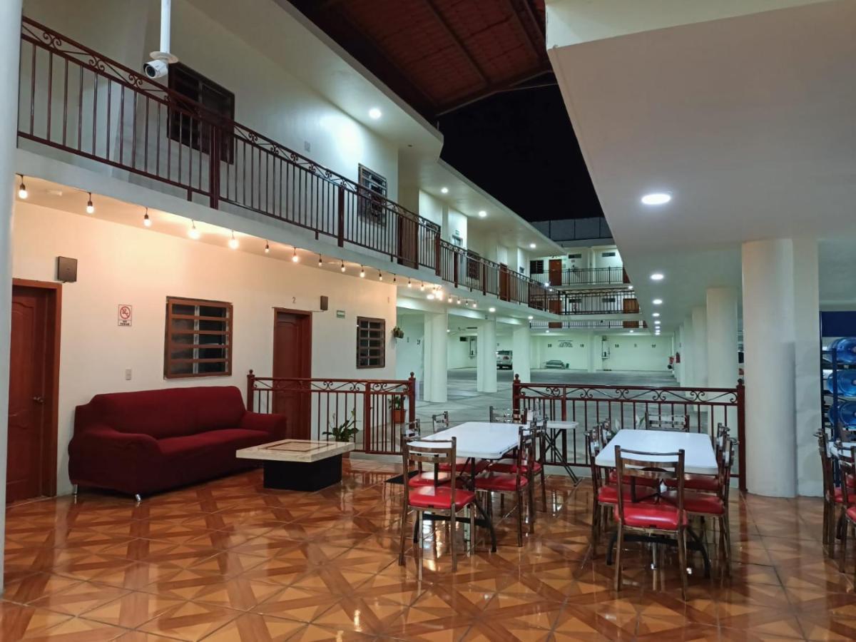 קומיטן דה דומינגז Hotel John & Rose מראה חיצוני תמונה